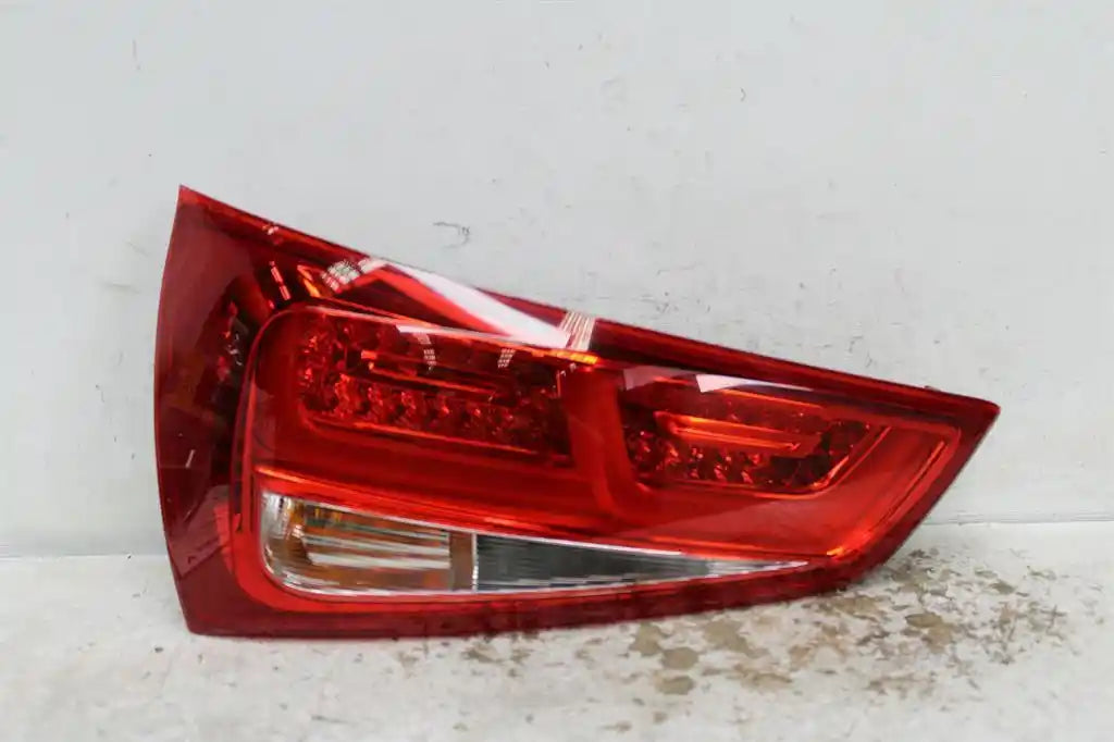 Audi, A1 Left Taillight A1 8X On Liftgate Led Type 12/10 02/15