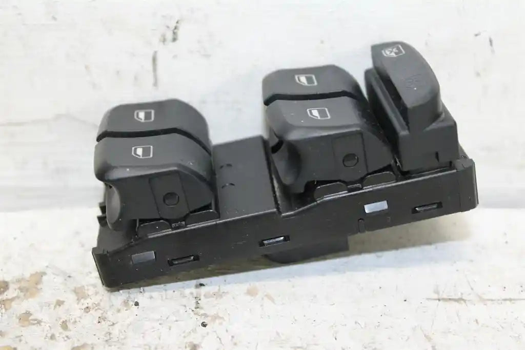 Audi, A3 Power Window Switch Rh Front (Master Switch) Hatch/Sedan Non Chrome Tips Type 8V 03/13 10/20