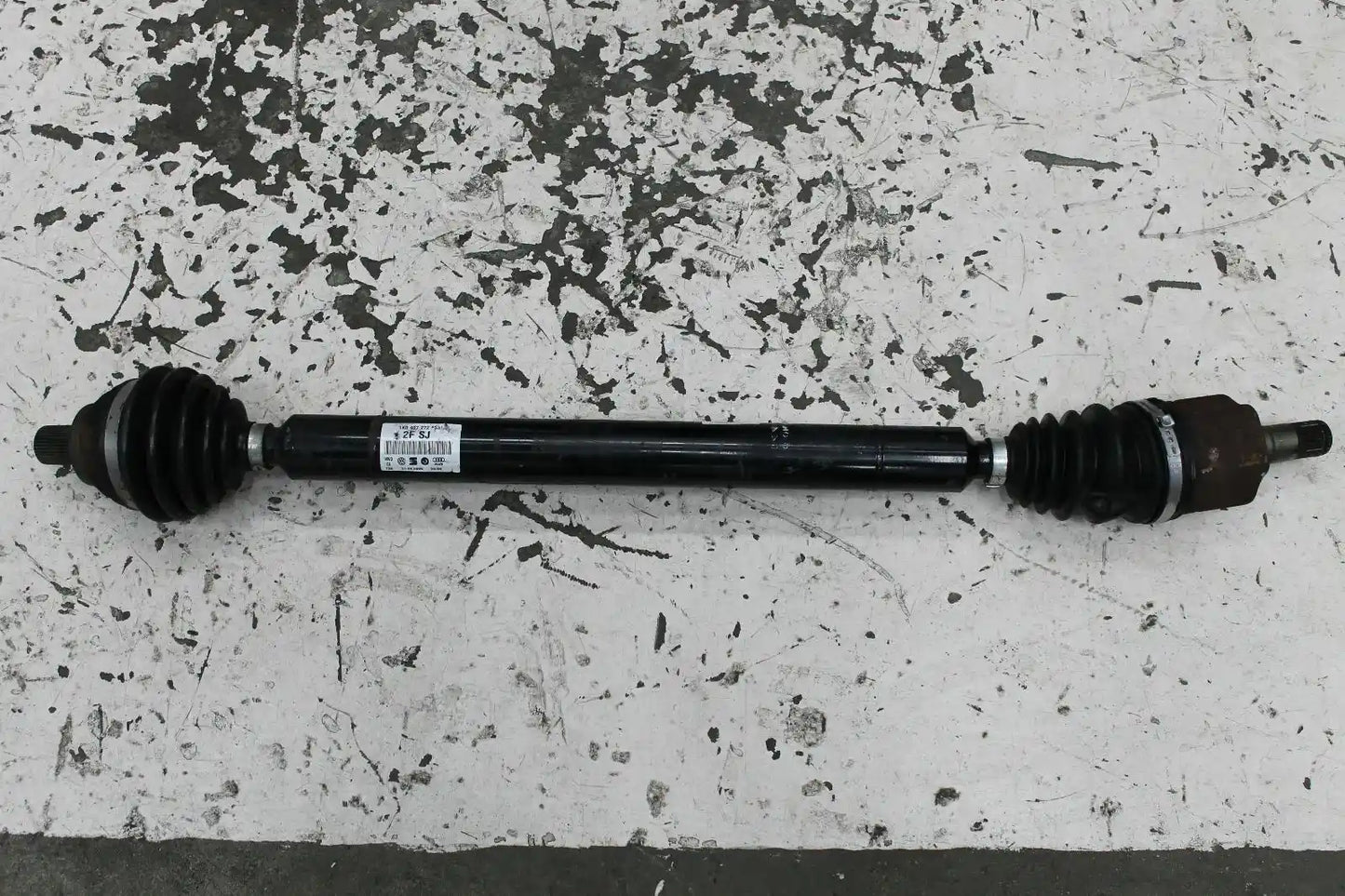 Audi, A3 Right Driveshaft Front Auto T/M Petrol 2.0 8P 06/04 07/08