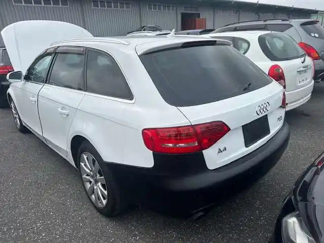 Audi, A4 Left Taillight B8 8K (A4/S4) Wagon Led Type 09/08 06/12