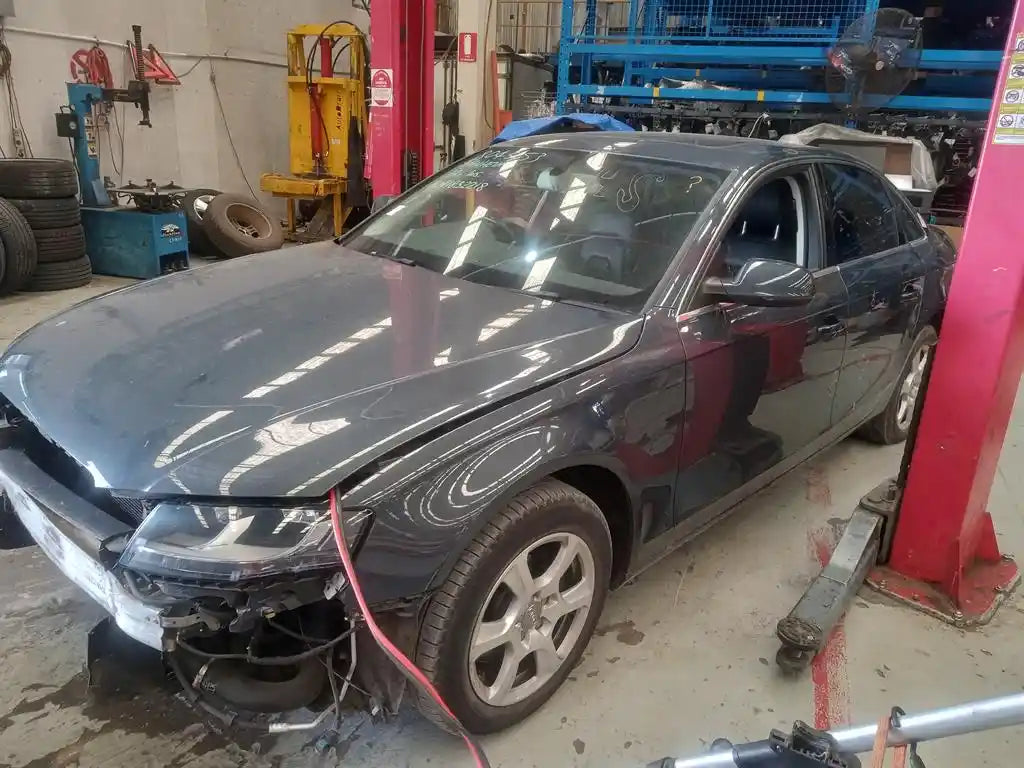 Audi, A4 Courtesy Light Front, W/ Sunroof Controls Type, Cream, B8 8K, 04/08-06/12 J57843