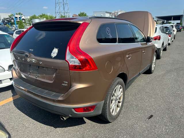 Volvo, XC60 Right Front Door Dz 02/09 04/17