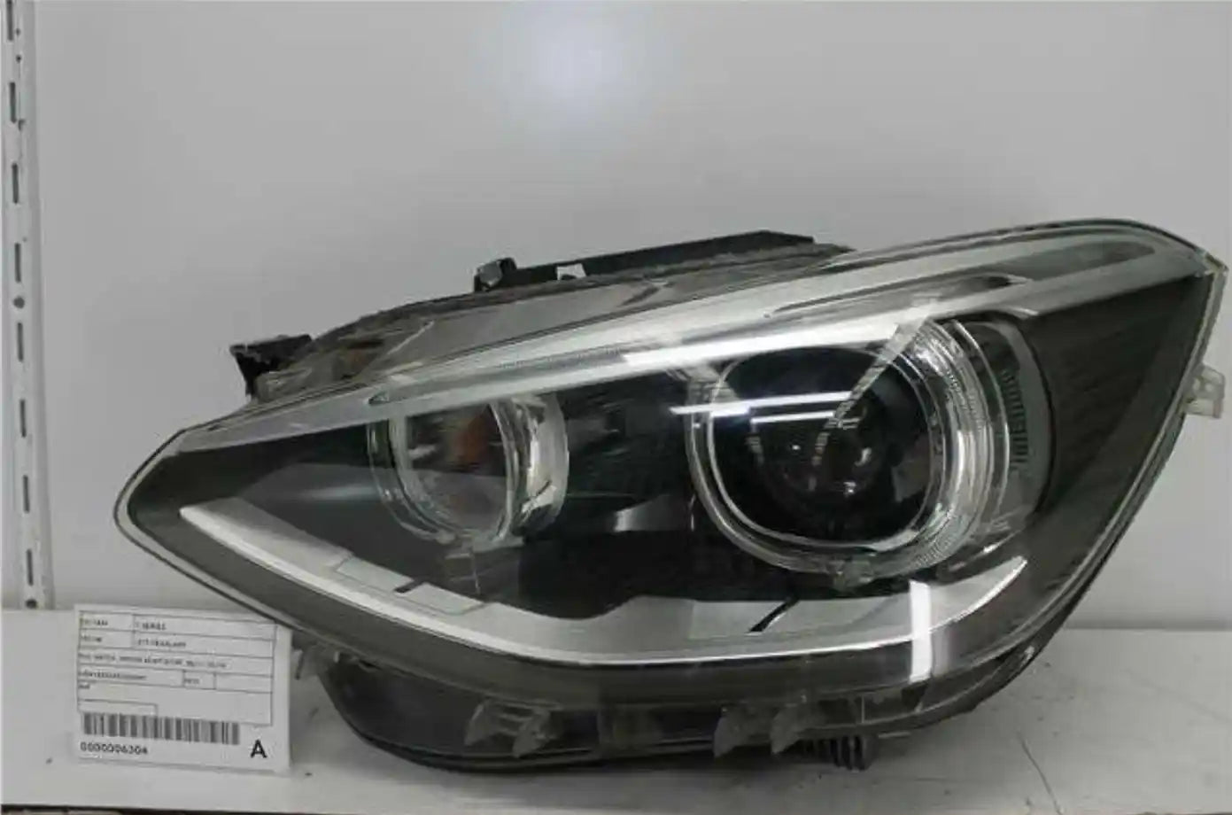BMW, 1 Series Right Headlamp F20 Hatch Xenon Adaptive 06/11 02/15