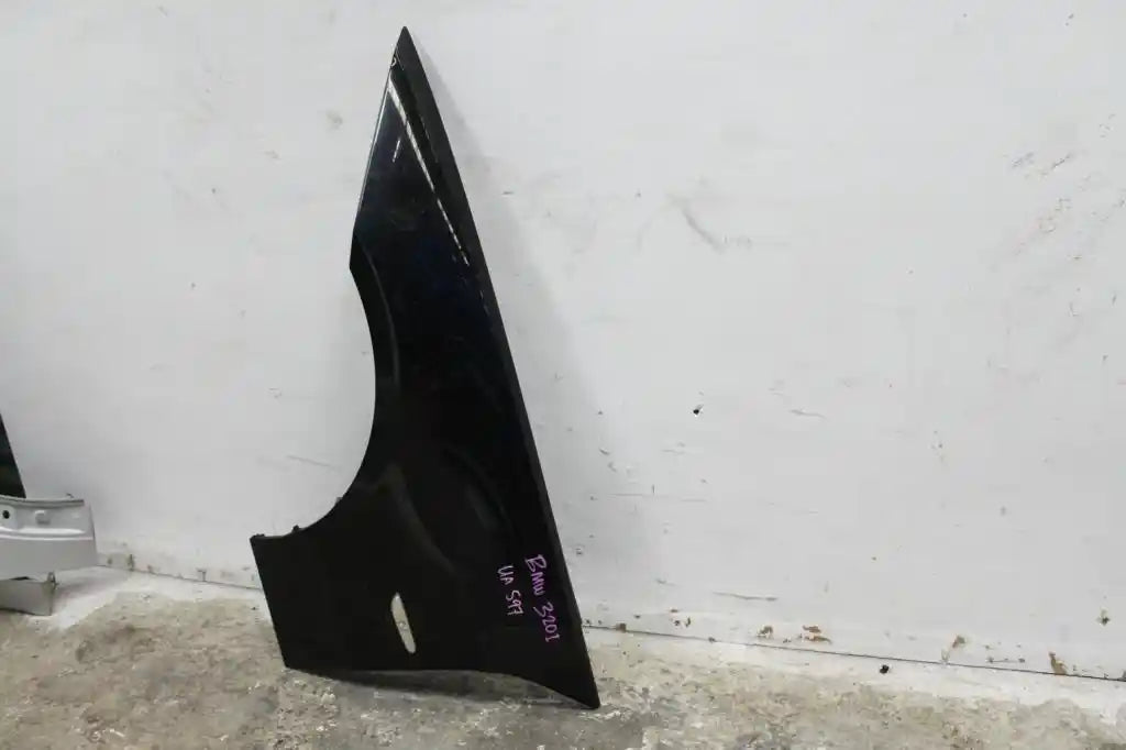 BMW, 3 Series Left Guard E90/E91, Sedan/Wagon, Std Type, 03/05-04/12 J1064