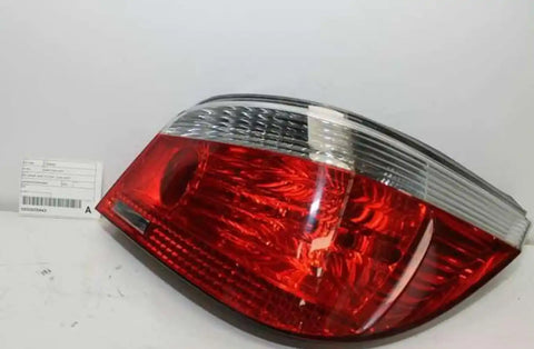 BMW, 5 Series Right Taillight E60 Sedan Non Led Type 10/03 02/07