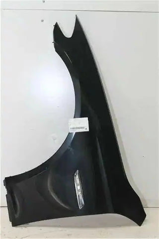 BMW, 5 Series Left Guard F10/F11 05/10 01/17