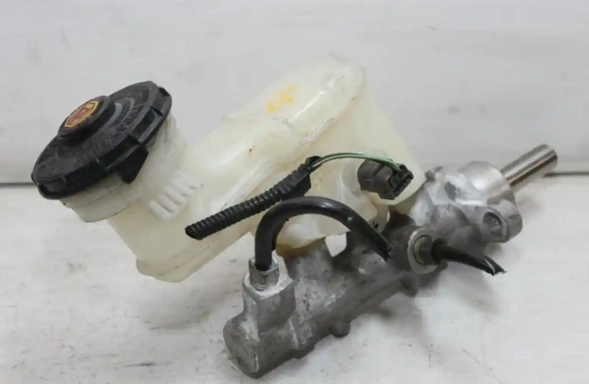 Honda, Accord Master Cylinder 7Th Generation 09/03-10/07 804