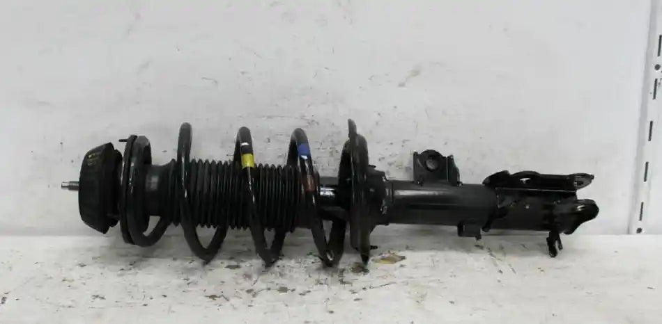 Hyundai, Accent Right Front Strut Rb 05/11 12/19