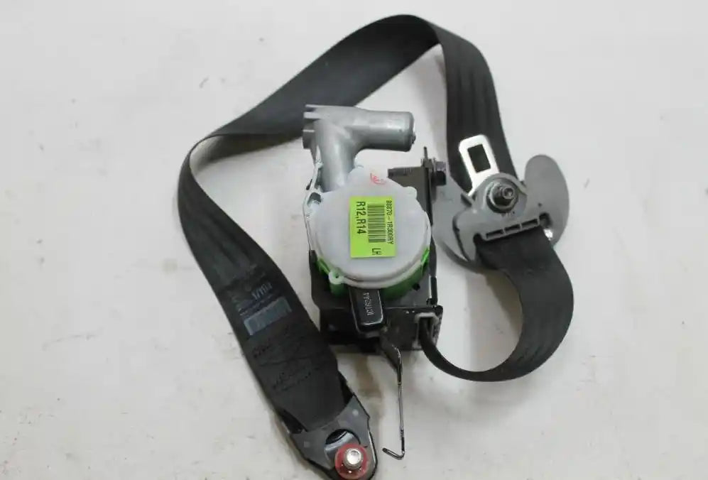 Hyundai, Accent Seat Belt Lh Front Assy (Belt And Stalk) Rb 05/11 12/19