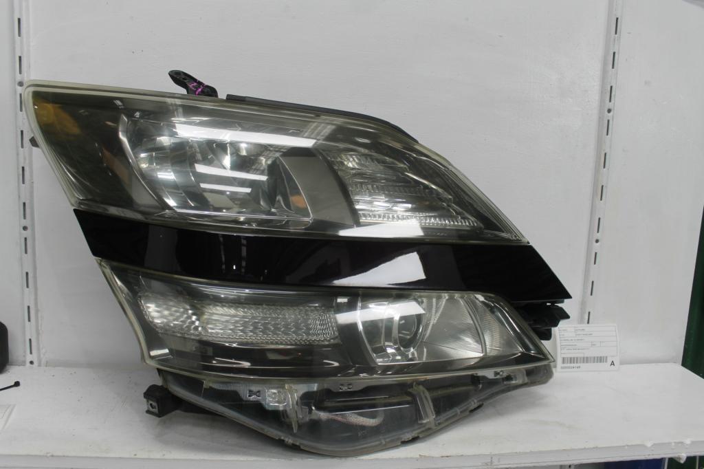 Toyota, Alphard, Right Headlamp 20 Series, 08-15 (Import)