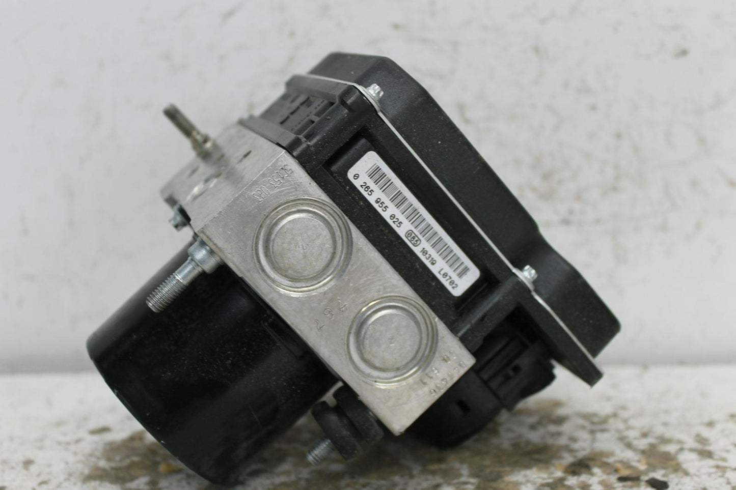 Volkswagen, Polo Abs Pump/Modulator 6R P/N 6R0614517Af 05/10 09/17