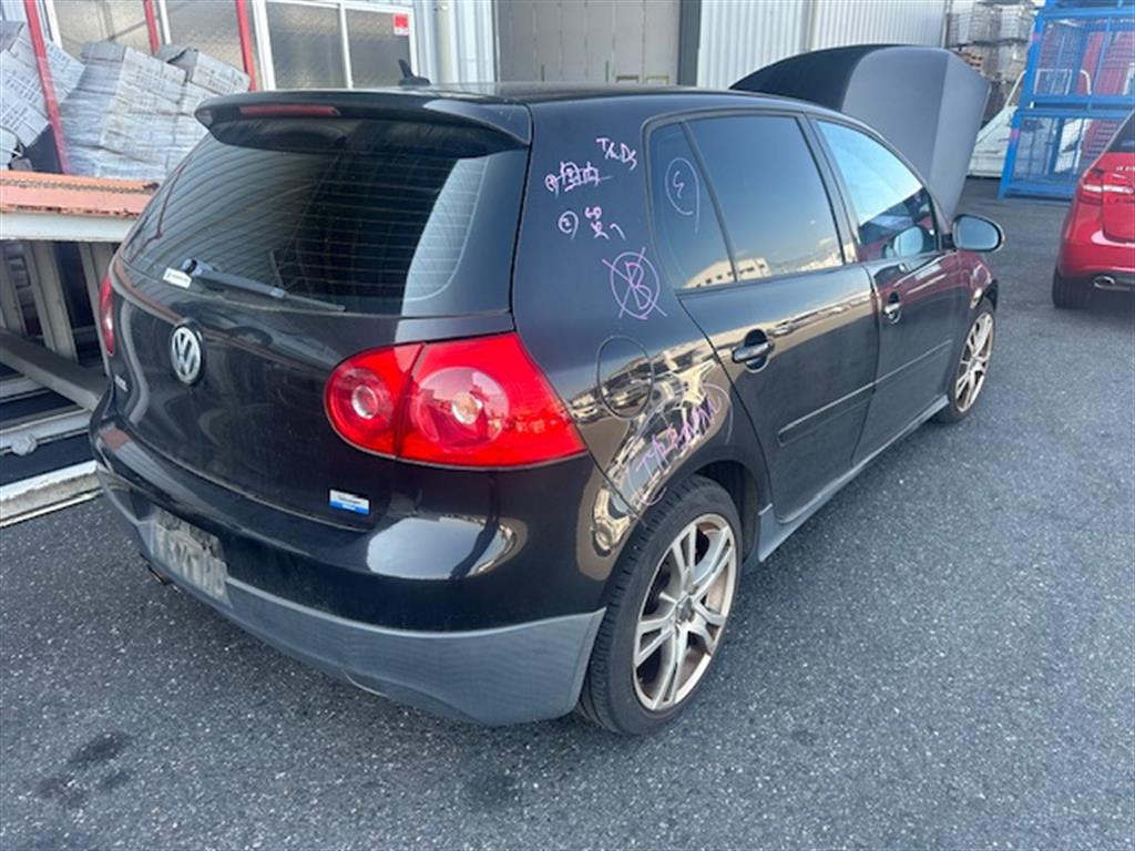 Volkswagen, Golf Bonnet Gen 5 06/04 02/09