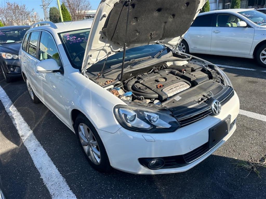 Volkswagen, Golf Bonnet Gen 6 10/08 01/16