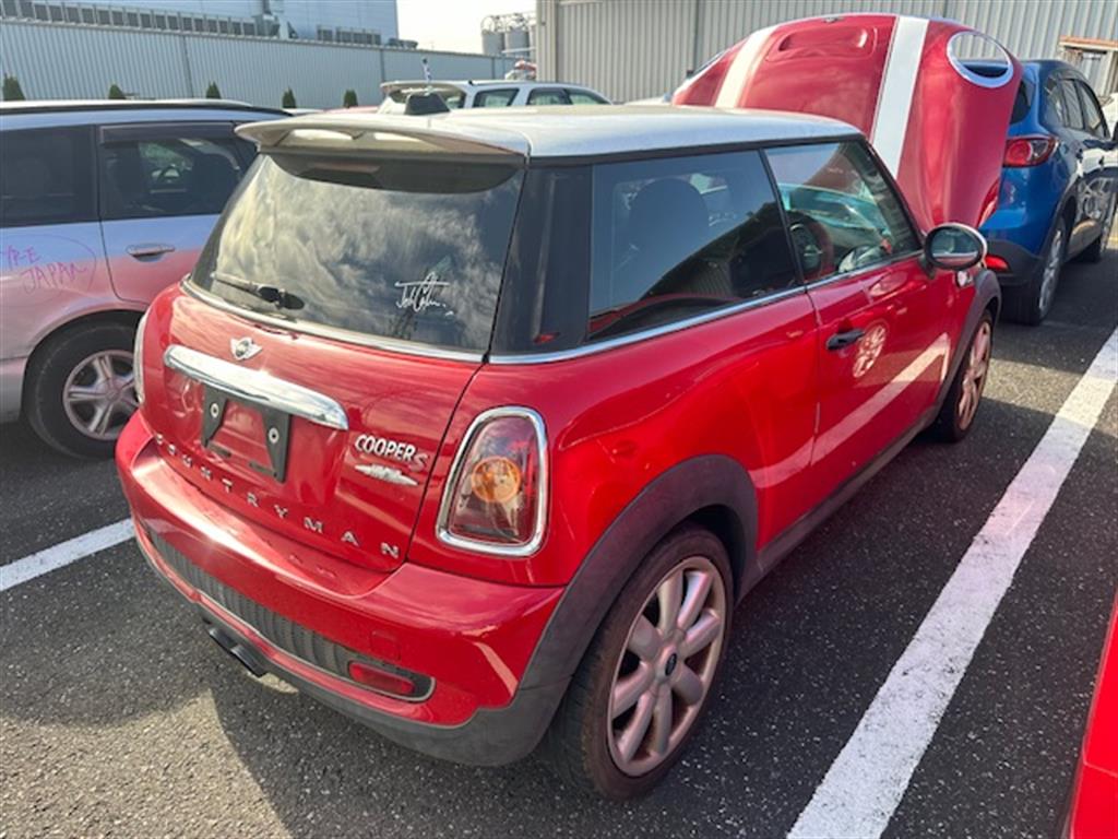 MINI, Cooper Bonnet R55/R56/R57 Has Scoop (Cooper S And Cooper Works), 02/07 05/15