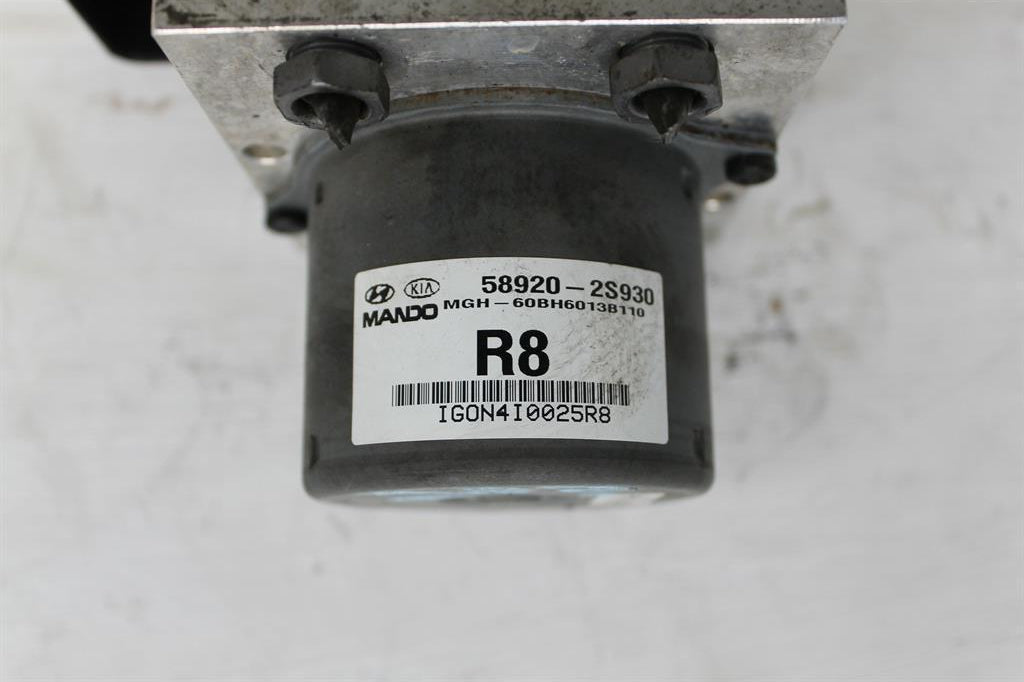 Hyundai, IX35 Abs Pump/Modulator Lm Series Petrol P/N 58920 2S930 11/09 01/16