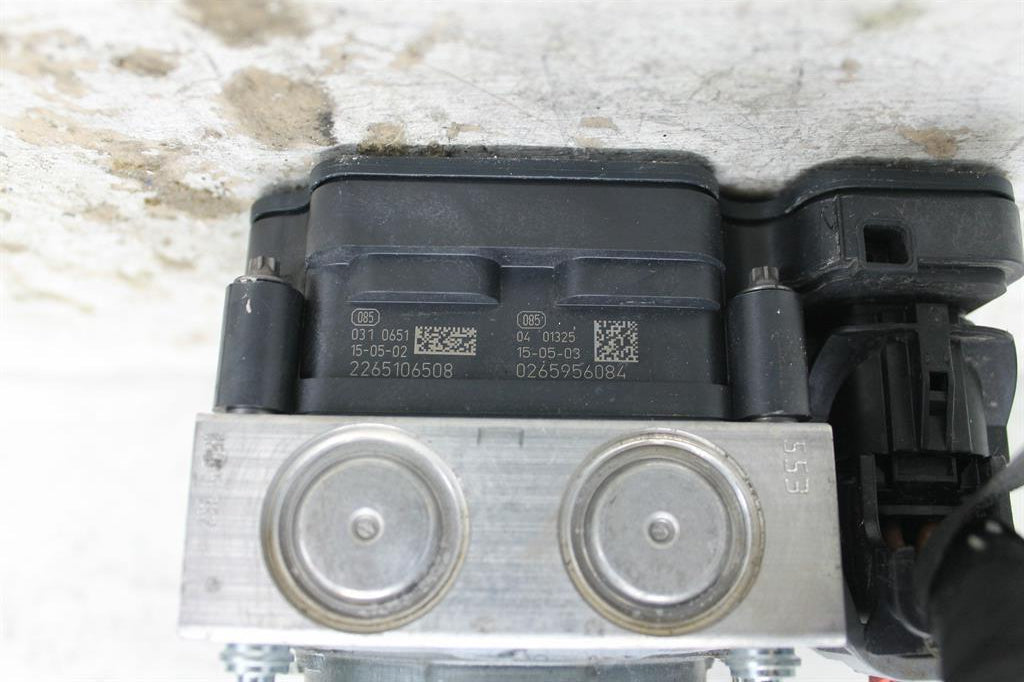 Volkswagen, Polo Abs Pump/Modulator 6R P/N 6C0614517G 05/14 09/17