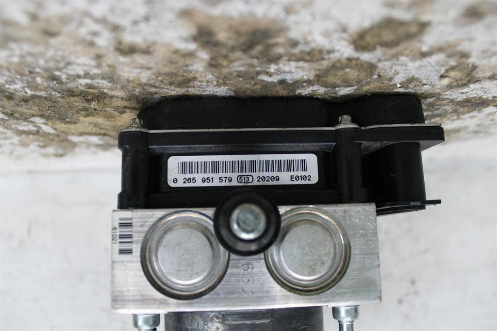 Subaru, Forester Abs Pump/Modulator P/N 27536Sc050 Vdc Type 02/08 12/12