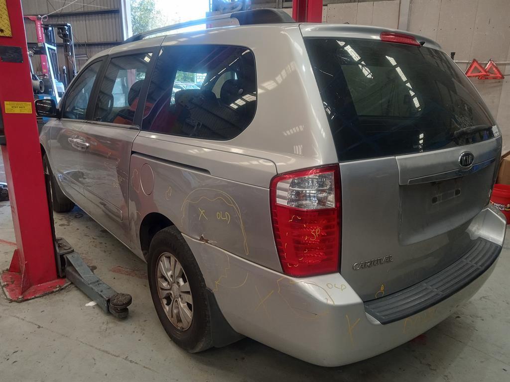 Kia Carnival/Grand