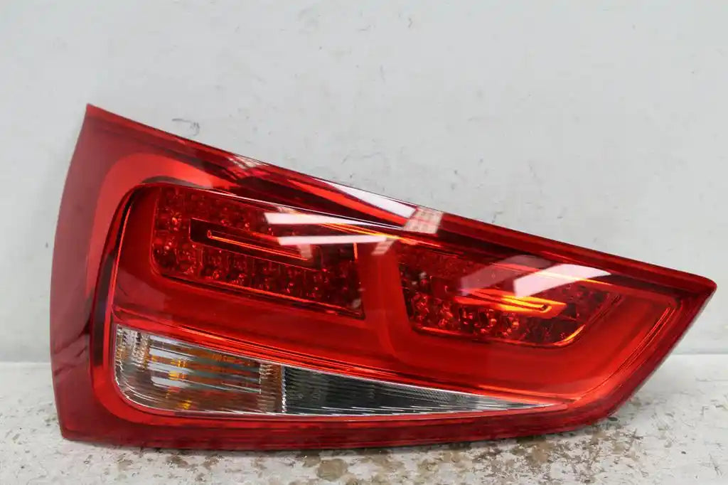 Audi, A1 Left Taillight A1 8X On Liftgate Led Type 12/10 02/15