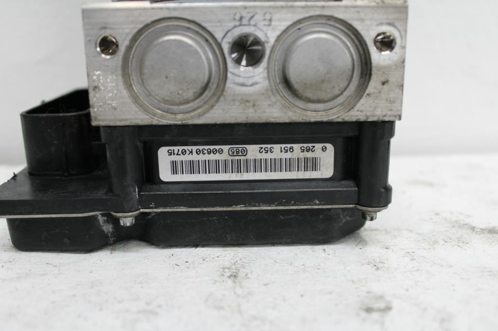 Mercedes, B Class Abs Pump/Modulator W245, On Alloy P/N A0064316712, 11/05-02/12 J11222