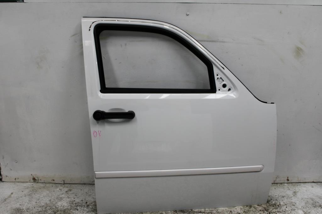 Dodge, Nitro Right Front Door Ka 06/07 12/11