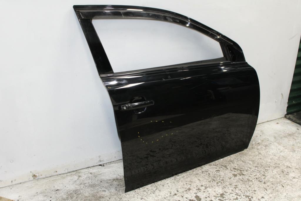 Suzuki, Kizashi Right Front Door Non Mould Type Fr, 12/09 01/17