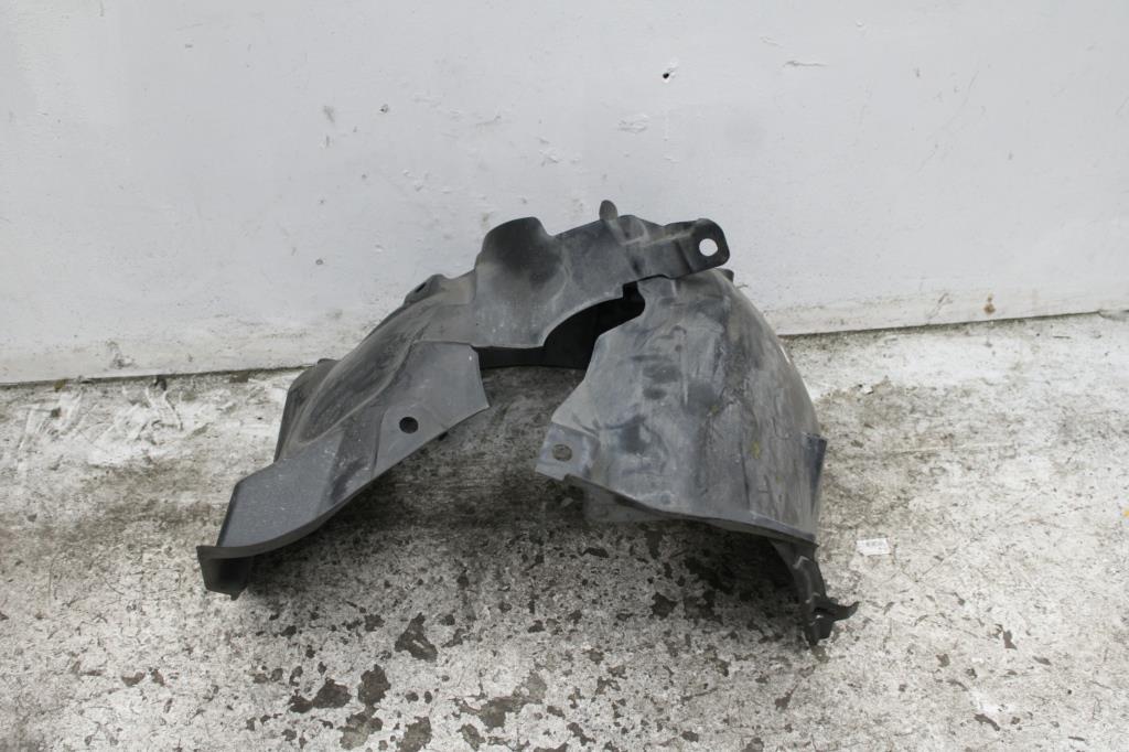 Renault, Clio Left Guard Liner X98 09/13 10/19