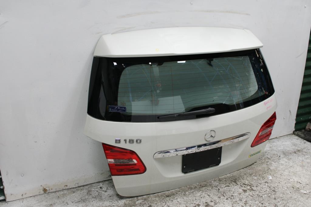 Mercedes, B Class Bootlid/Tailgate Tailgate W246, 12/11 01/15
