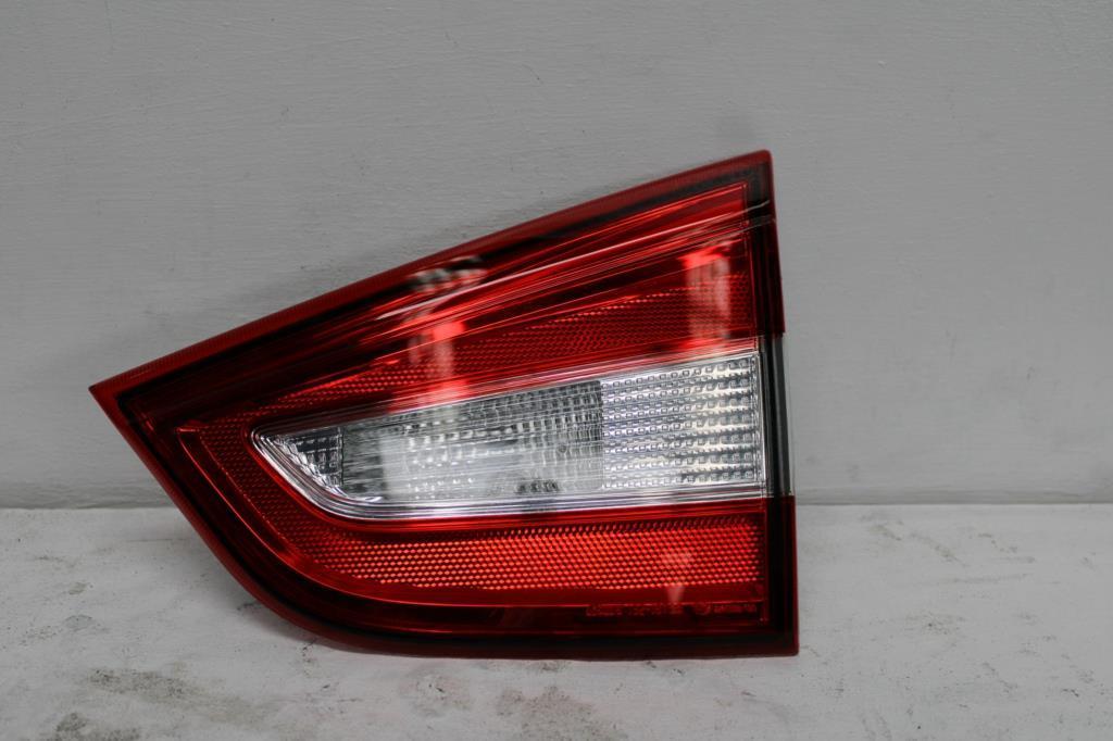 Suzuki, S Cross Rear Garnish Jy Tailgate Lamp (Rh Side), Non Led Type, 09/13 05/22