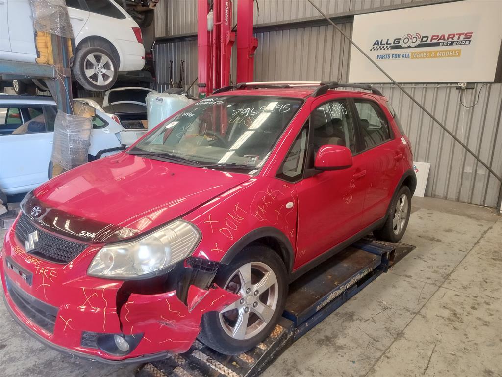 Suzuki, SX4 Antenna, 01/07 01/14