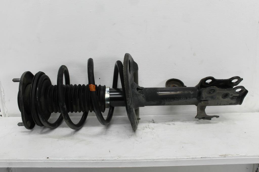 Toyota, RAV4 Right Front Strut Aca33 4Wd, 4Cyl, 11/05 11/12