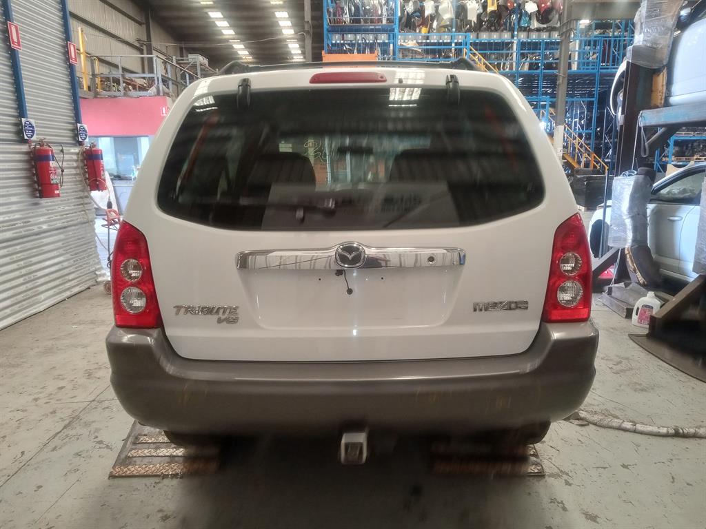 Mazda, Tribute Left Door Mirror Yu Series Power 02/01 06/06