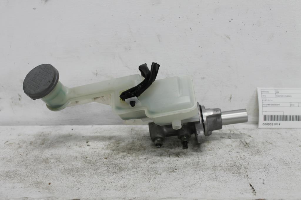 Suzuki, SX4 Master Cylinder 01/07-01/14