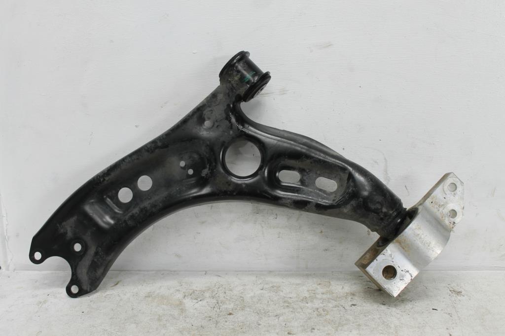 Volkswagen, Tiguan Left Front Lower Control Arm 5N 11/09 08/16