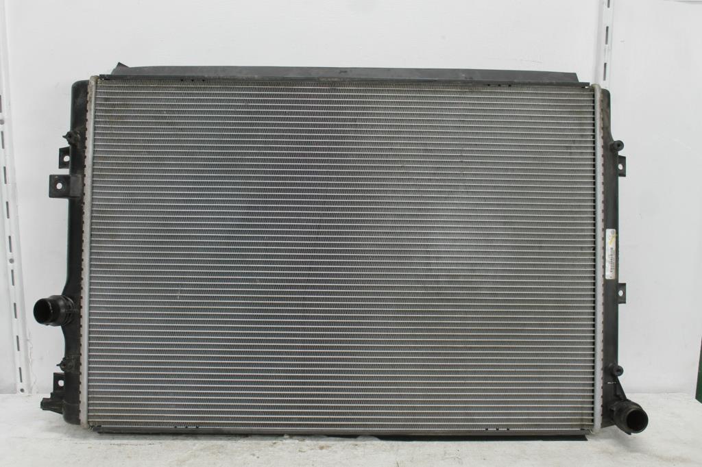 Volkswagen, Tiguan Radiator Auto 2.0, Petrol, 5N, 05/08 08/16