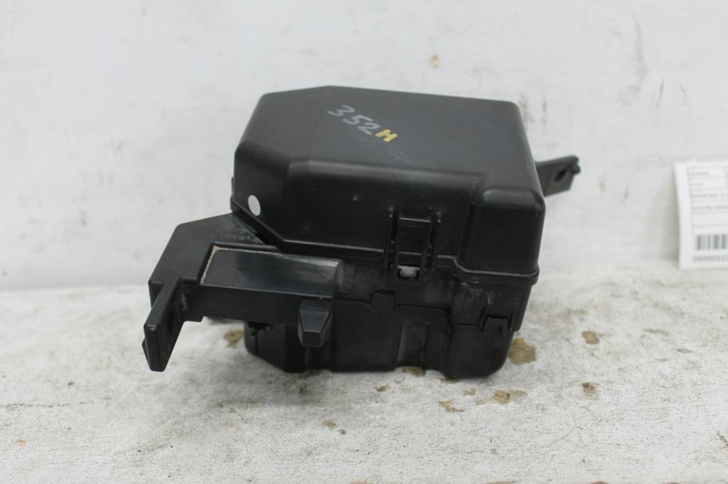 Suzuki, SX4 Fuse Box Bay 01/07 01/14
