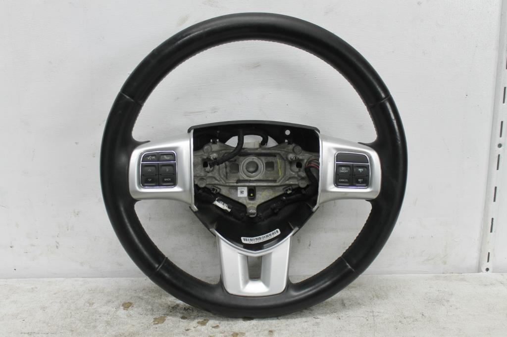 Fiat, Freemont Steering Wheel Jf 04/13 01/17