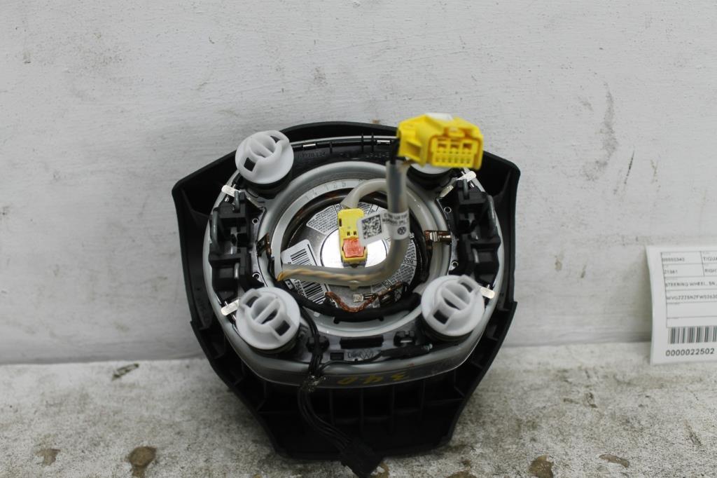 Volkswagen, Tiguan Right Airbag Steering Wheel 5N, 06/10 08/16