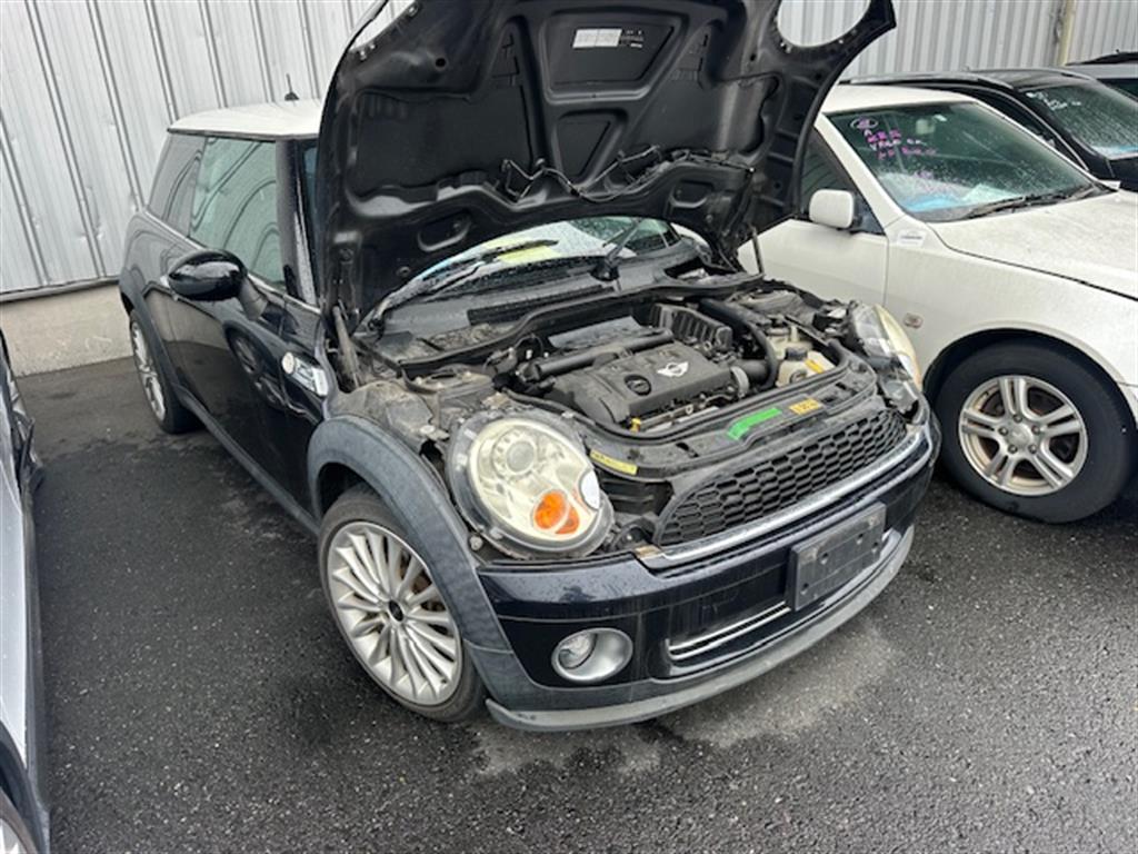 Mini, Cooper Front Bumper Cooper, W/ Spotlight, R56, 03/07-10/13