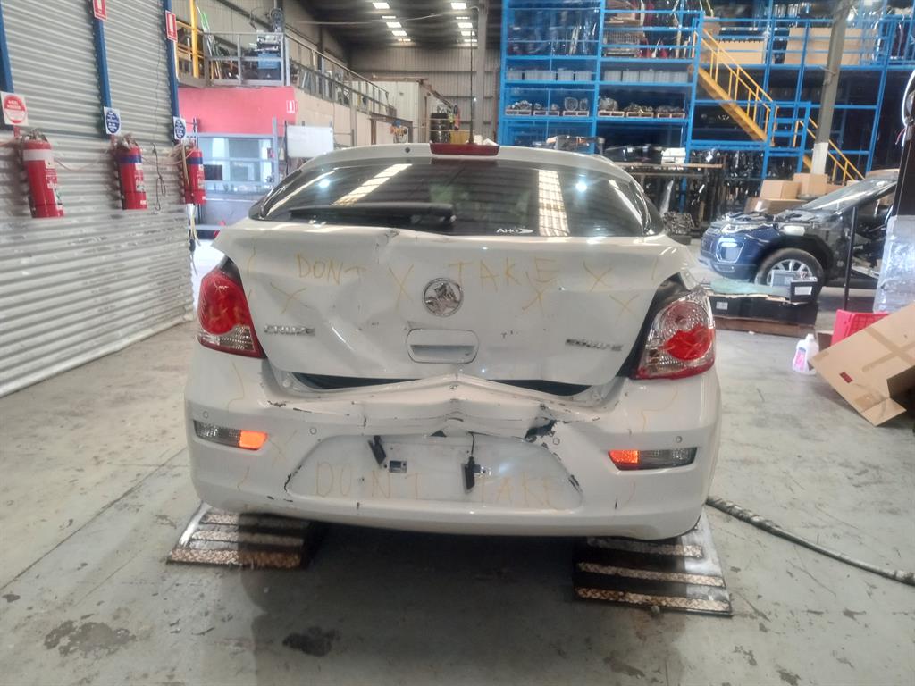 Holden, Cruze Airbag Module/Sensor Clockspring, Jh, 03/11-01/17