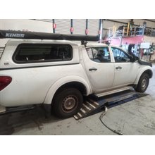 Mitsubishi, Triton, Transfer Case Manual T/M, 2.5, 4D56, 2 Switch Type (On Top), Mn, 08/09-03/15