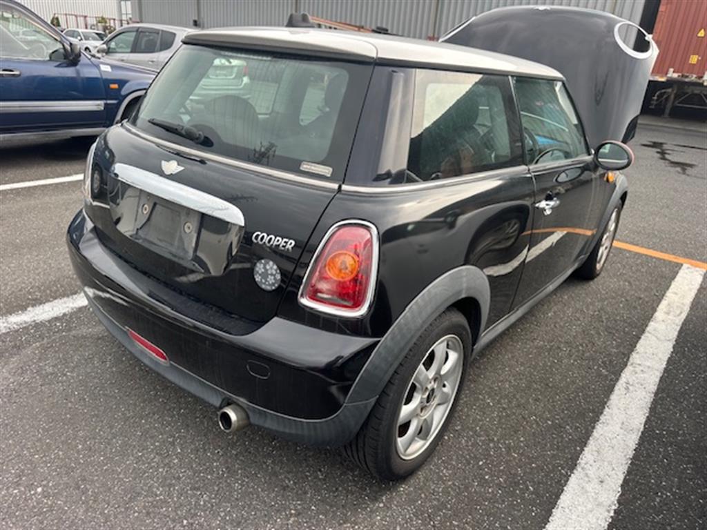 Mini, Cooper Front Bumper Cooper, W/ Spotlight, R56, 03/07-10/13