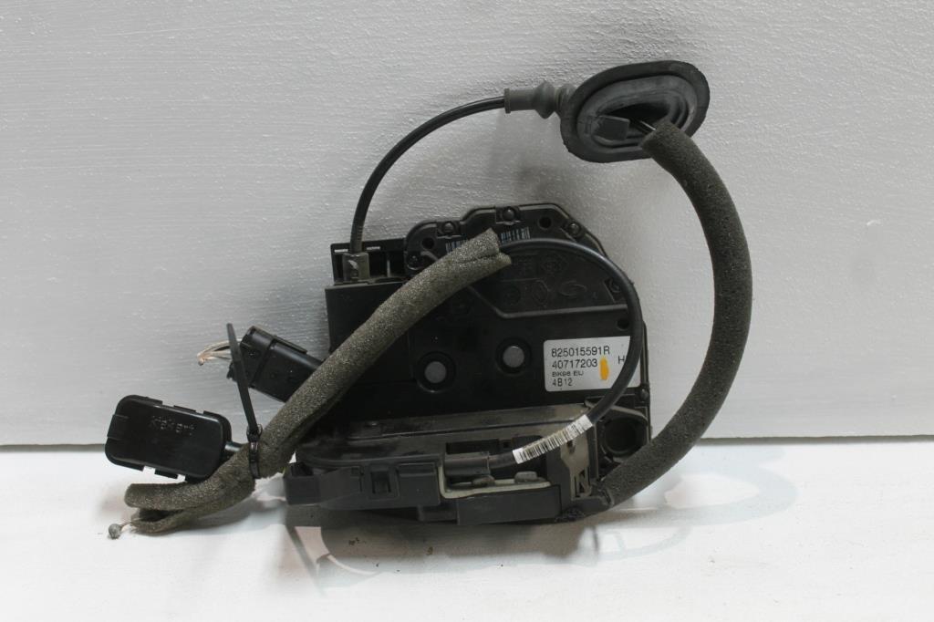 Renault, Clio Lock Mechanism Left Rear Door Lock, P/N 825015591R, X98, 09/13-10/19