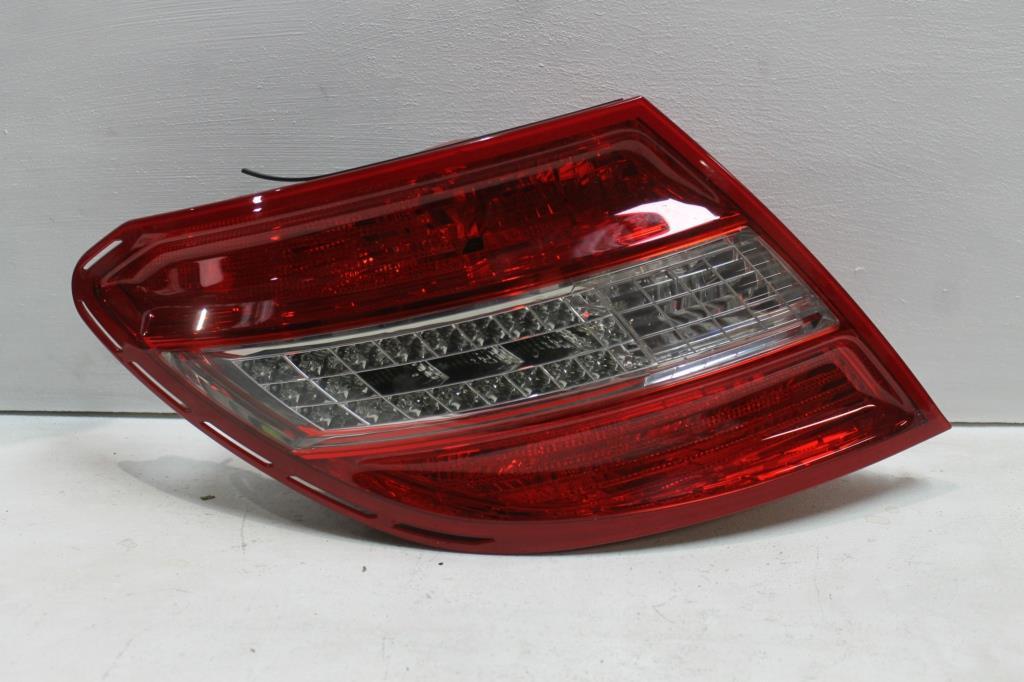 Mercedes, C Class Left Taillight W204, Sedan, Avantgarde/Sports, Led Type, 07/07-02/11