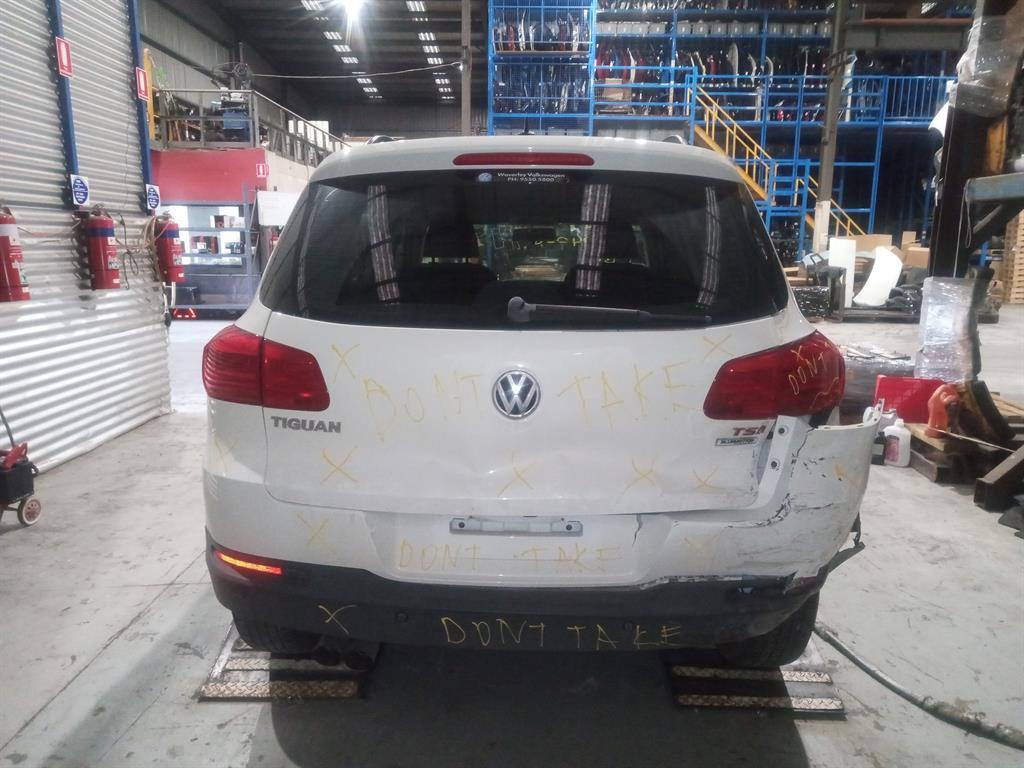 Volkswagen, Tiguan Supercharger Petrol, 1.4, Cava/Cavd/Ctha/Cthd Code, 09/09-08/16