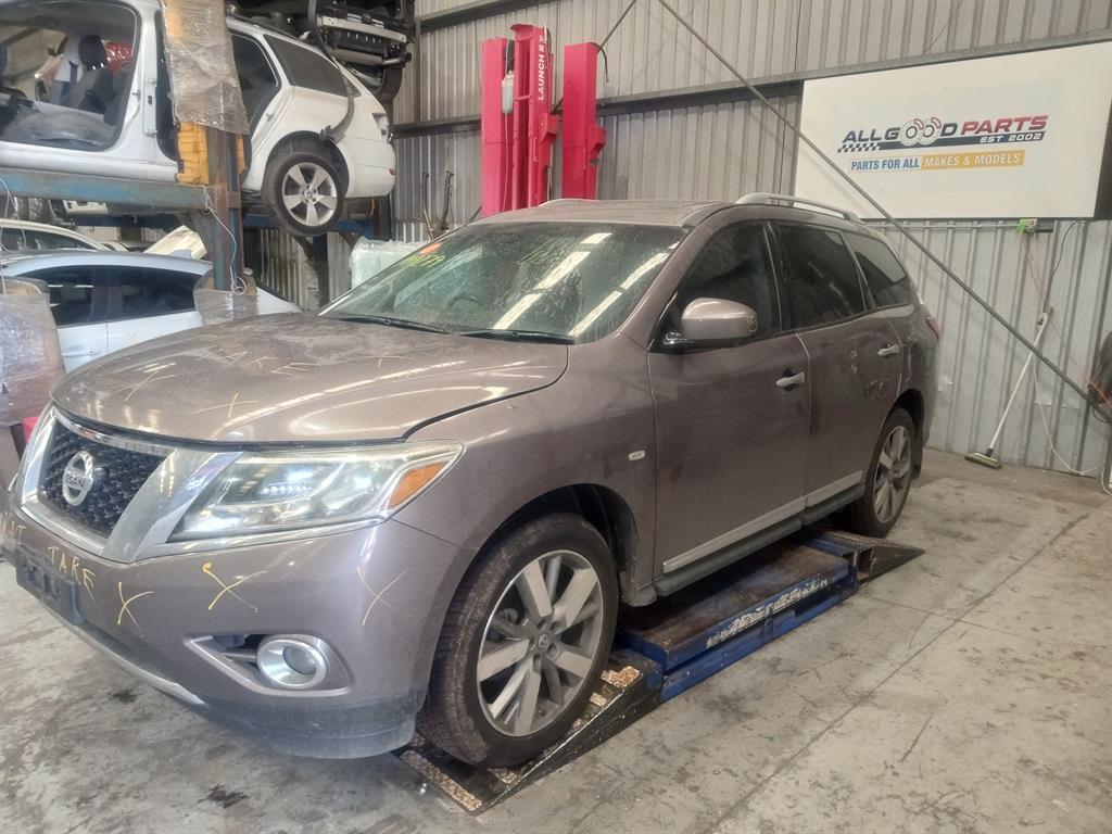 Nissan, Pathfinder Left Rear Wnd Reg/Motor R52, 06/13-04/21