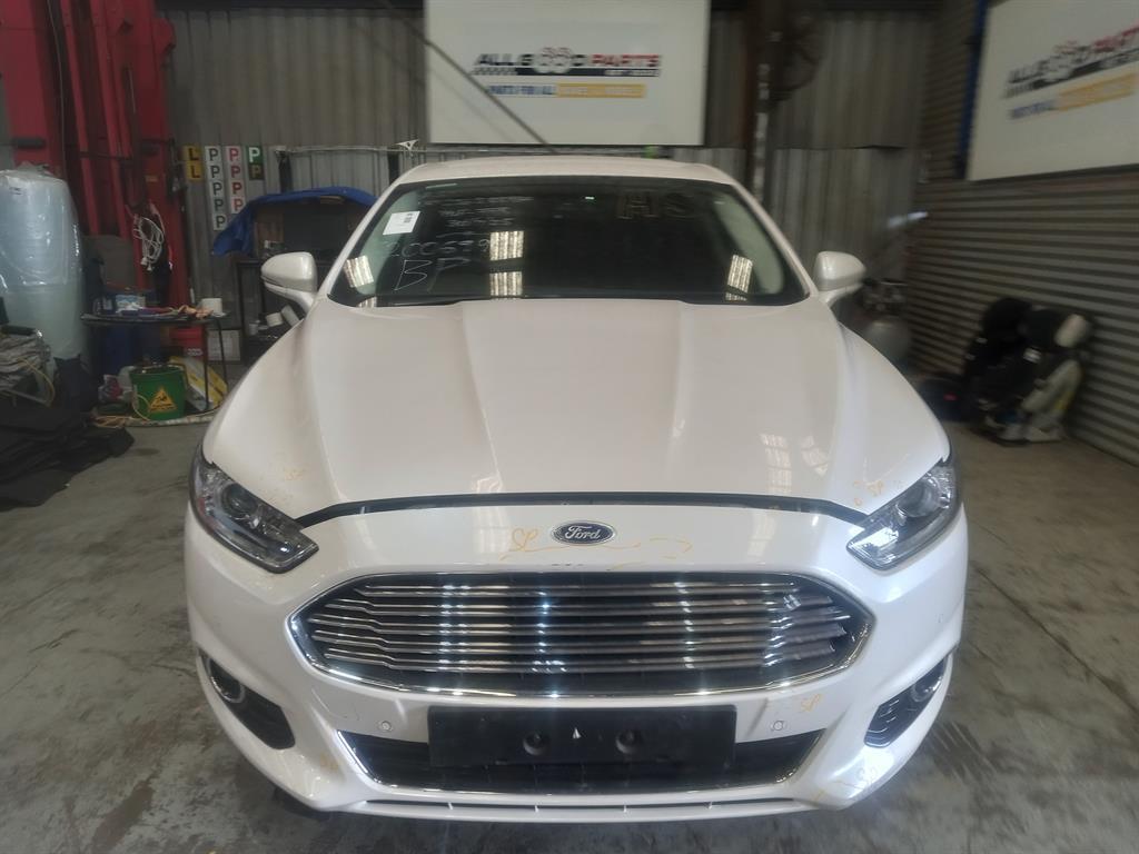Ford, Mondeo Left Guard Liner Md, Front, 09/14-06/20