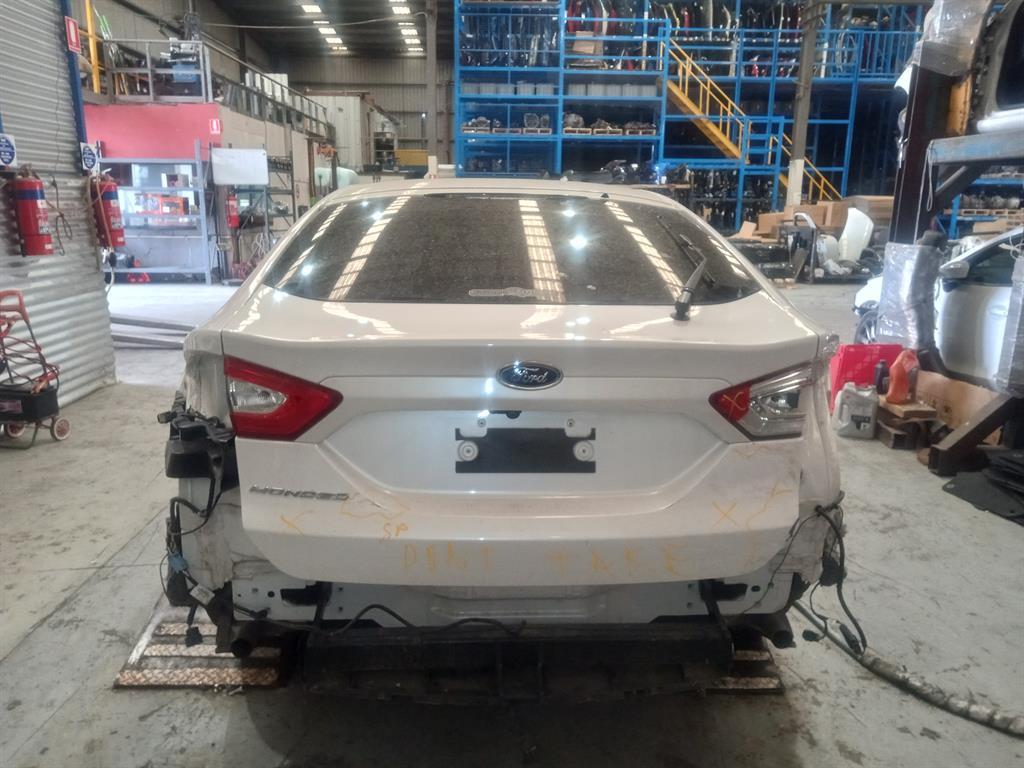 Ford, Mondeo Left Front Door Window Md, 09/14-06/20