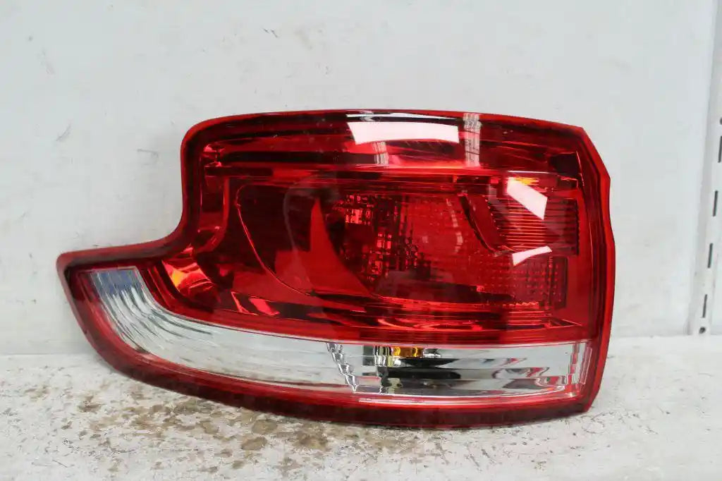 LDV, G10 Left Taillight Sv7C Van In Body Tailgate Type Non Led 04/15