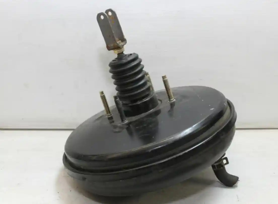Lexus, IS250/IS250C Brake Booster IS250/IS250C, Gse20R, P/N 13101015240, 11/05-12/14 J70109